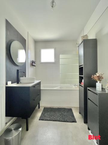 Appartement 4 pièce(s)