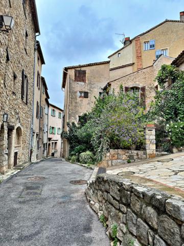 Maison dans Châteauneuf-Grasse