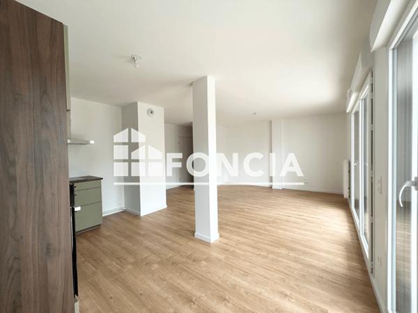 Location Appartement 3 pièces 71 m² - RESIDENCE LATITUDE 270 - 7 RUE ANNE FRANCK / APT D1-13 Floirac 33270