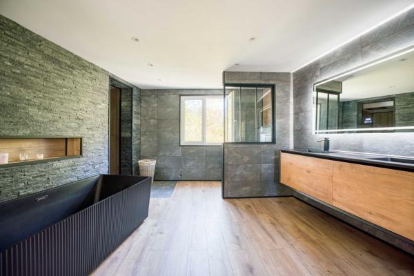 Vente Maison de luxe Saint-Palais-sur-Mer 7 Pièces 290 m²