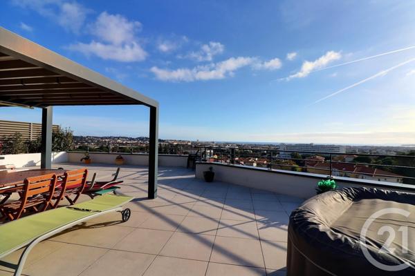 Appartement T4 à vendre  4 pièces - 114 m2 FREJUS - 83