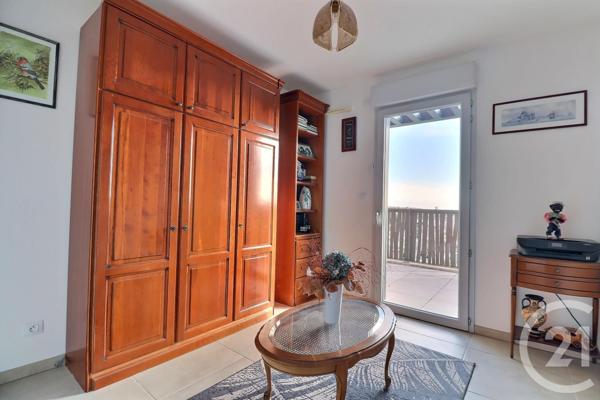 Appartement T4 à vendre  4 pièces - 114 m2 FREJUS - 83