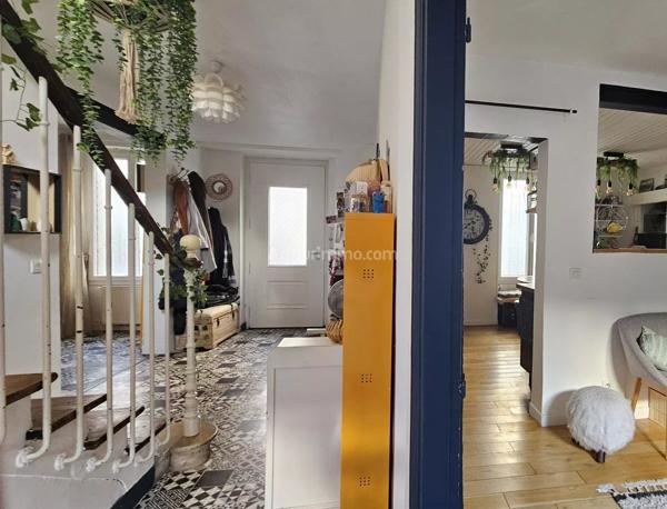 Vente                                                      Maison
                        
                     7 pièces                      205 m2                     à Montlhéry