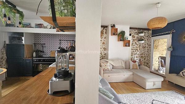 Vente                                                      Maison
                        
                     7 pièces                      205 m2                     à Montlhéry