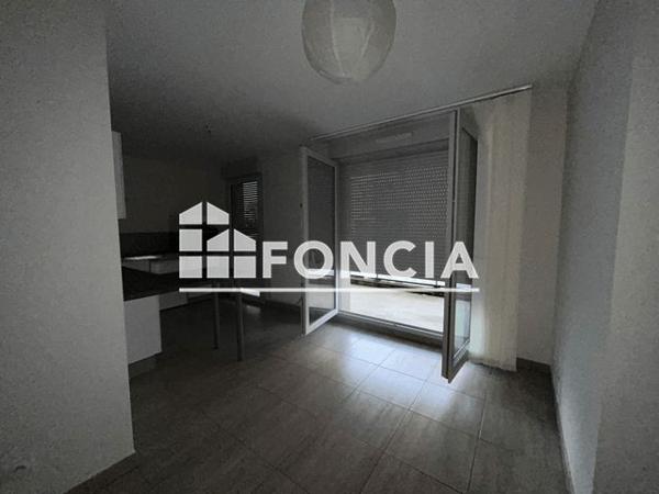 Location Appartement 2 pièces 38.65 m² - RESIDENCE COURS ET JARDINS Longvic 21600