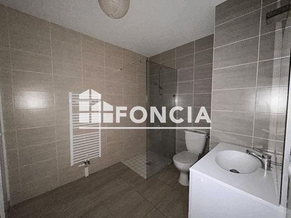 Location Appartement 2 pièces 38.65 m² - RESIDENCE COURS ET JARDINS Longvic 21600