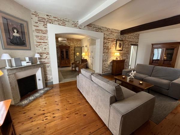 Maison à vendre 385 000 € Agen 8 p 190 m² DPE D