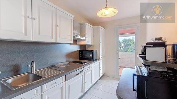 Vente Appartement 4 pièces 92 m2 à La Seyne-sur-Mer