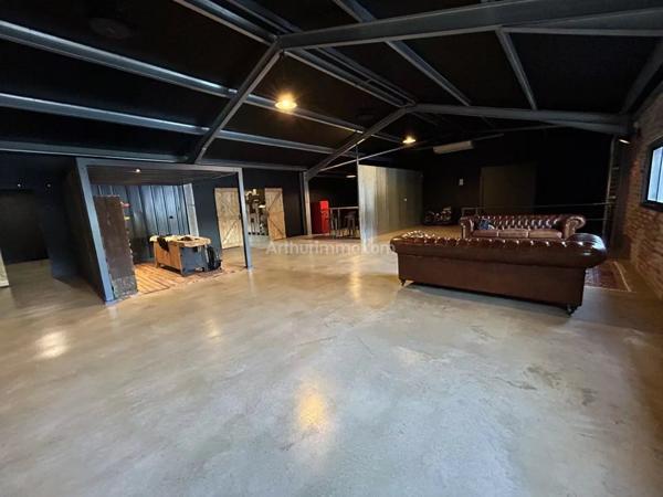 Location Bureau 6 pièces 400 m2 à Gémenos