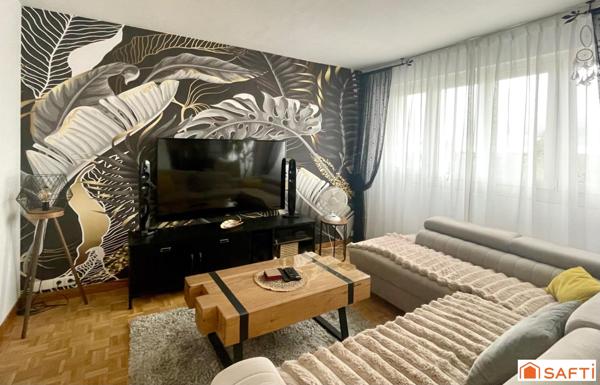 Rue Albert 1er. 101 m2. Garage ind fermé. Cave