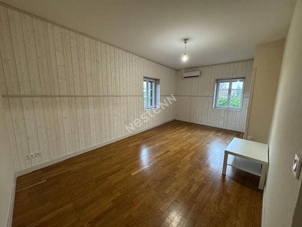 Ensemble immobilier à Saint Christophe En Bresse 8 pièces - 367 000€