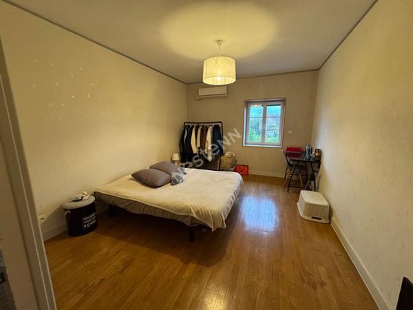 Ensemble immobilier à Saint Christophe En Bresse 8 pièces - 367 000€