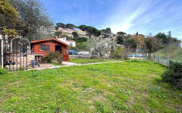 Maison à vendre    5 pièces •  Cannes