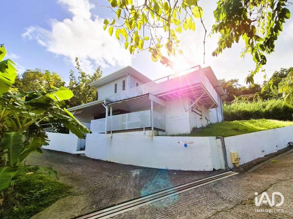 Maison à vendre 10 pièces 249 m² Le François