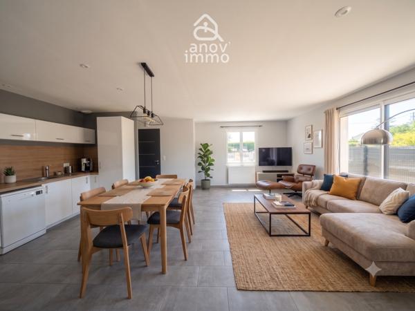 Maison
                                                                                                                                                                                                                                                                                                                        4 pièce(s)                                                                                                                                                                                                          3 chambre(s)                                                                                                                                                                                                          88  m²