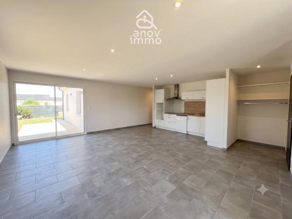 Maison
                                                                                                                                                                                                                                                                                                                        4 pièce(s)                                                                                                                                                                                                          3 chambre(s)                                                                                                                                                                                                          88  m²