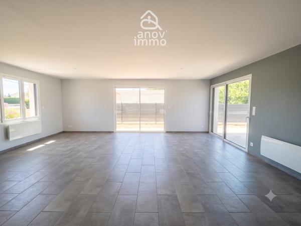 Maison
                                                                                                                                                                                                                                                                                                                        4 pièce(s)                                                                                                                                                                                                          3 chambre(s)                                                                                                                                                                                                          88  m²