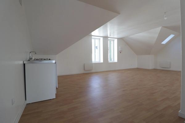 Maison à vendre 7 pièces MAURIAC (15)