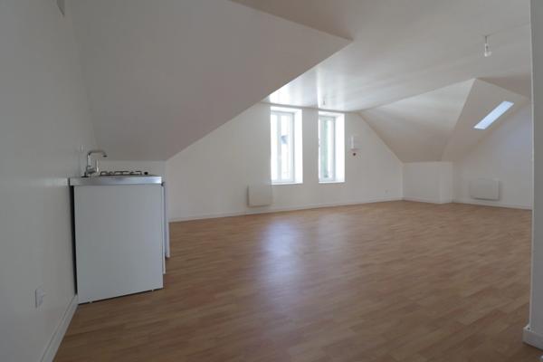 Maison à vendre 7 pièces MAURIAC (15)