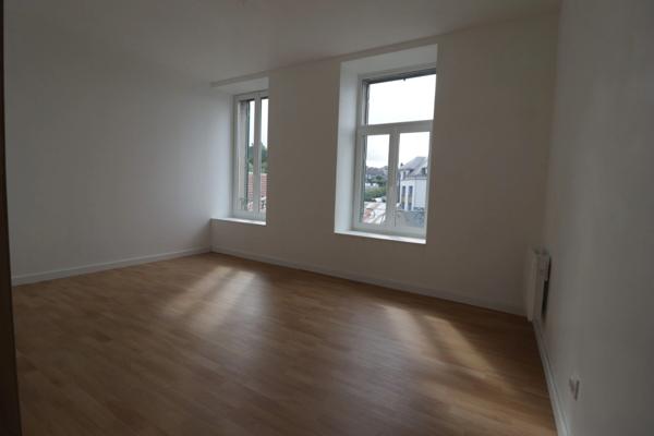 Maison à vendre 7 pièces MAURIAC (15)