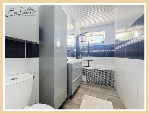 Maison à vendre 8 pièces NANTEUIL (79)