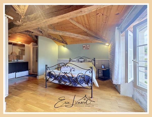Maison à vendre 8 pièces NANTEUIL (79)
