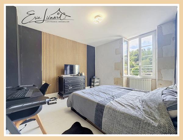 Maison à vendre 8 pièces NANTEUIL (79)