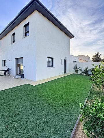 Maison à SALLELES-D'AUDE, 11590 - 4 pièces 149m²