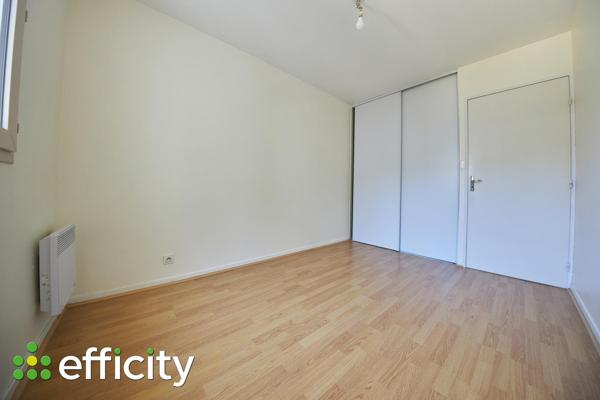Appartement
         3 pièces
        - 67 m² Exclusivité 179 000 € *