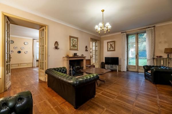Vente Maison de luxe Nontron 10 Pièces 372 m²