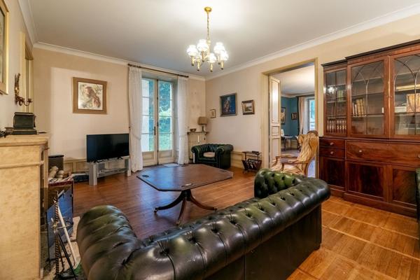 Vente Maison de luxe Nontron 10 Pièces 372 m²