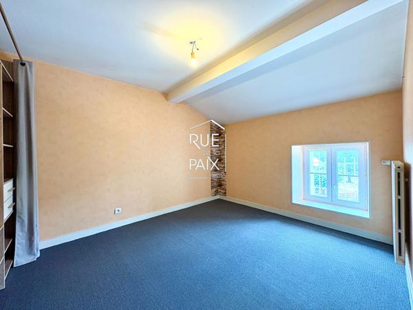 86190 VOUILLE Immeuble Vouille