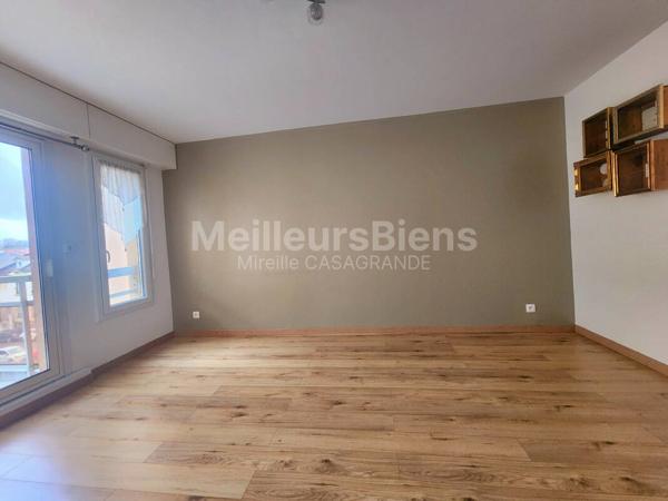 Beau T3 lumineux  de 63 m2