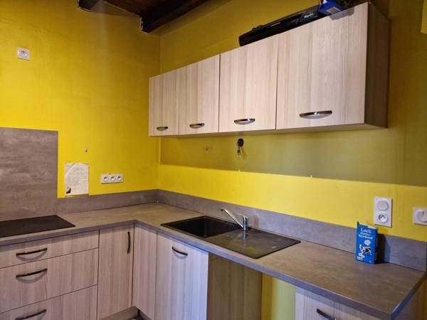 MAISON 5 CHAMBRES avec garage et terrain