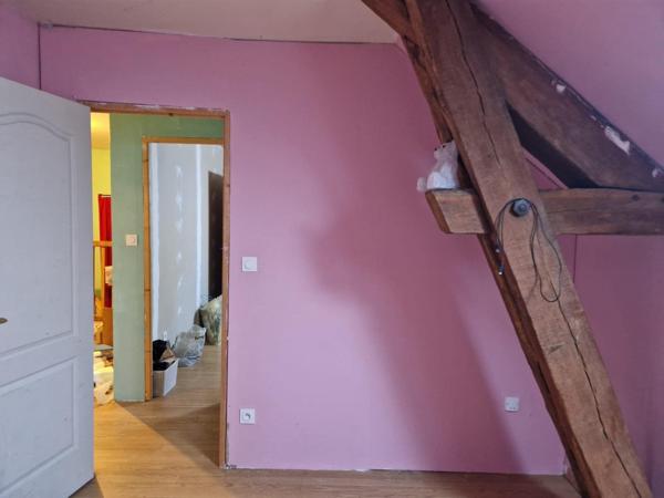 MAISON 5 CHAMBRES avec garage et terrain