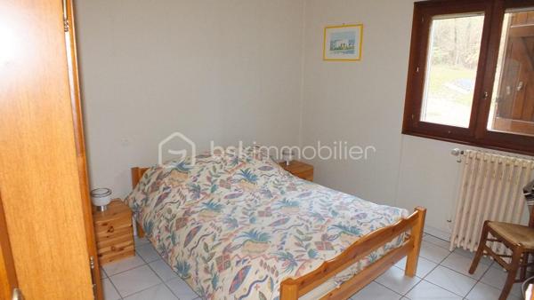 Maison traditionnelle de 219 m²