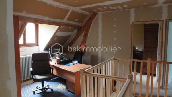 Maison traditionnelle de 219 m²