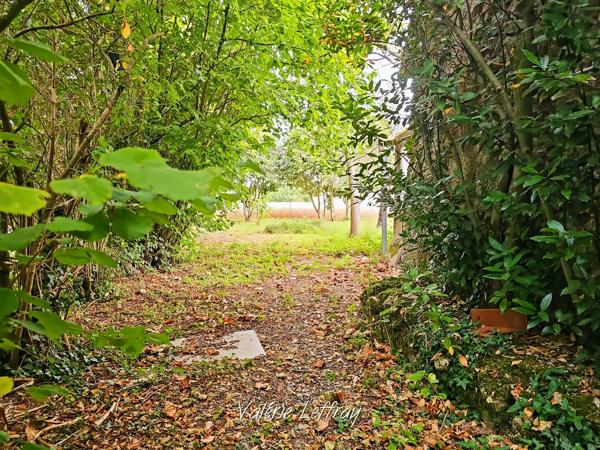 Fermette – 102 m² au cœur de la nature, dépendances et autonomie énergétique