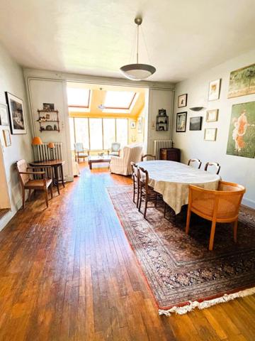 Maison familiale — 210 m² sur 956 m² de terrain rare, rue de la Chapelle