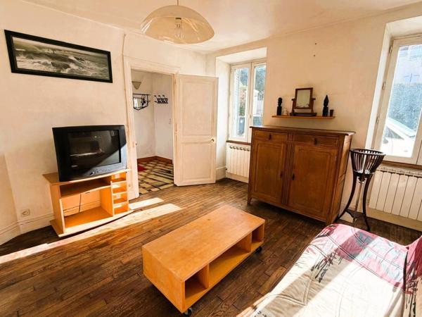 Maison familiale — 210 m² sur 956 m² de terrain rare, rue de la Chapelle