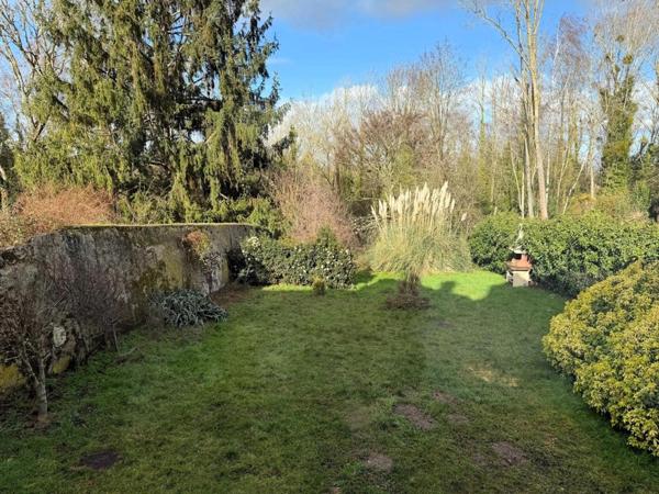 Maison familiale — 210 m² sur 956 m² de terrain rare, rue de la Chapelle