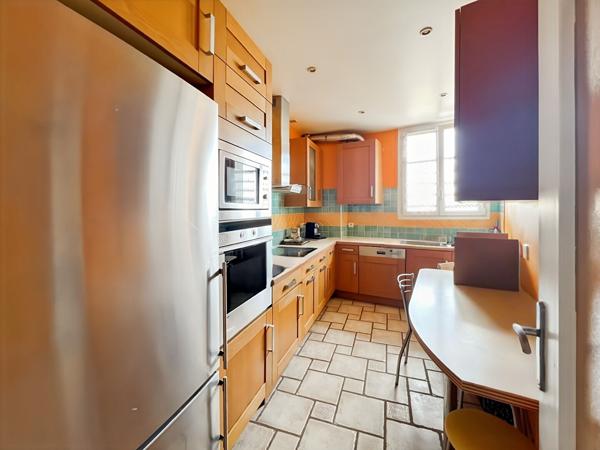 APPARTEMENT T4 MEUBLE A LOUER - CHAMPIGNY SUR MARNE