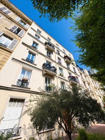 Appartement Levallois Perret 1 pièce(s) 9 m2