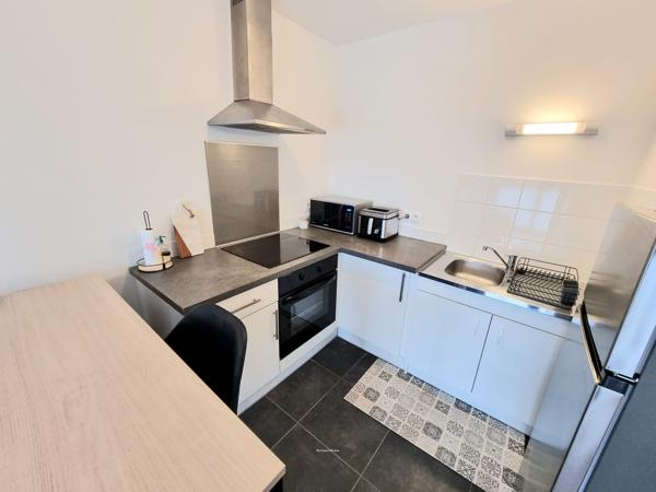 Appartement Récent T2 Secteur prisé la RHONELLE + place de Parking - Résidence Sécurisée