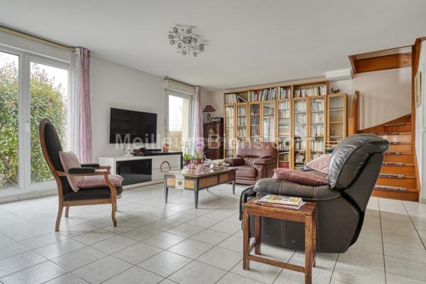 MAISON 4 CHAMBRES 140 M2