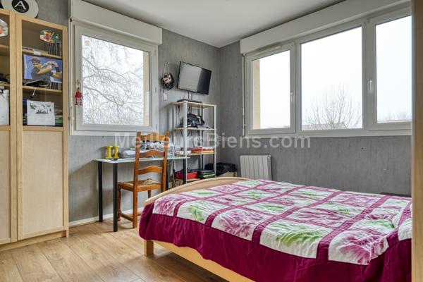 MAISON 4 CHAMBRES 140 M2