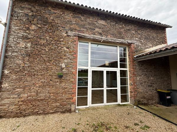 Maison La Chaize Le Vicomte 3 pièce(s) 95.27 m2