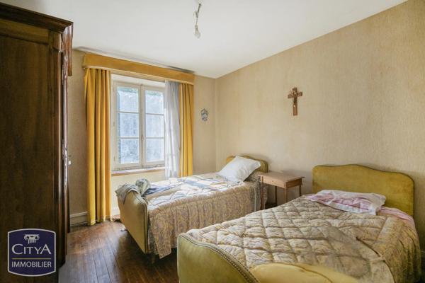 Immeuble à vendre 217.5m² Olivet (45160)