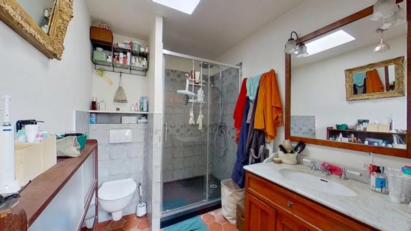 Ensemble immobilier en monopropriété aux portes de Paris – Deux logements indépendants – Quartier des Coutures