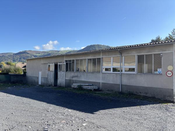 Local entrepot et bureau